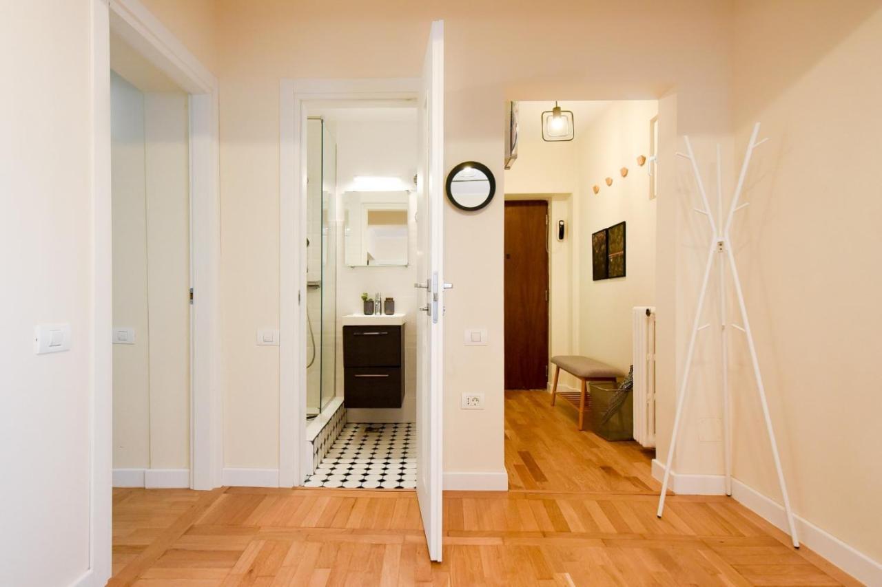 The Dream Apartment - Near Radisson Hotel 부쿠레슈티 외부 사진