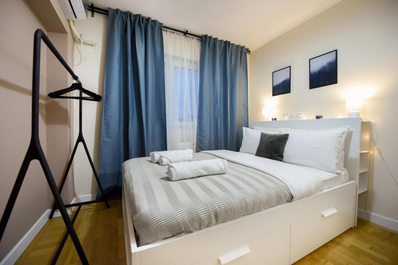 The Dream Apartment - Near Radisson Hotel 부쿠레슈티 외부 사진