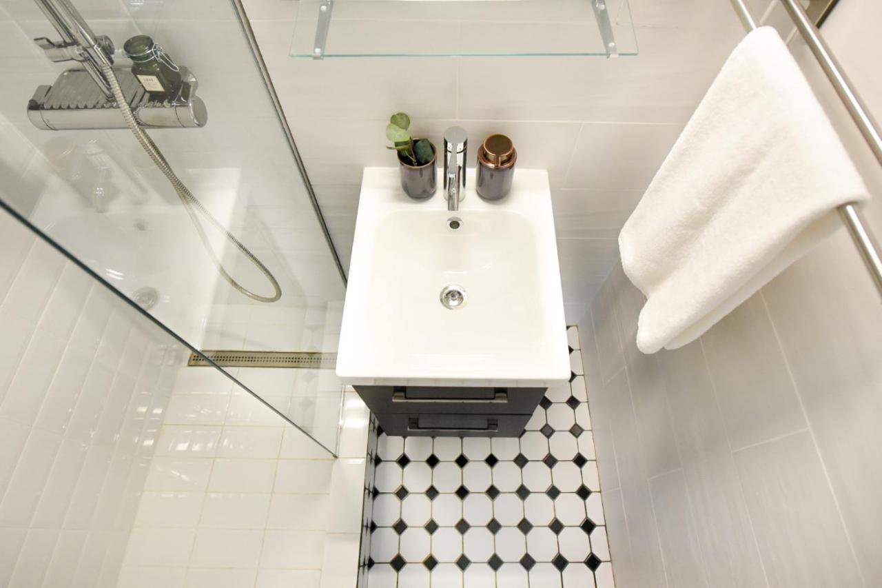 The Dream Apartment - Near Radisson Hotel 부쿠레슈티 외부 사진
